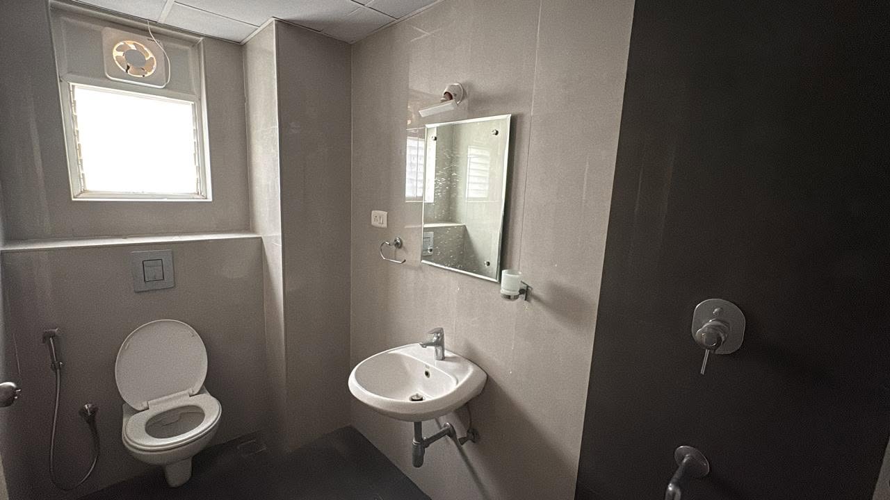 Room for rent in Peeramcheru