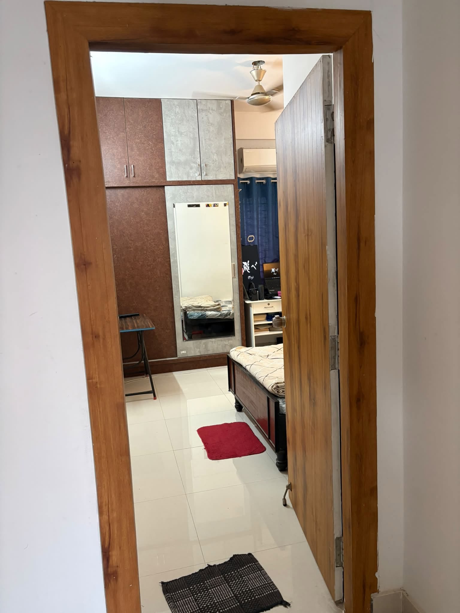Room for rent in Istara Residency Hyderabad