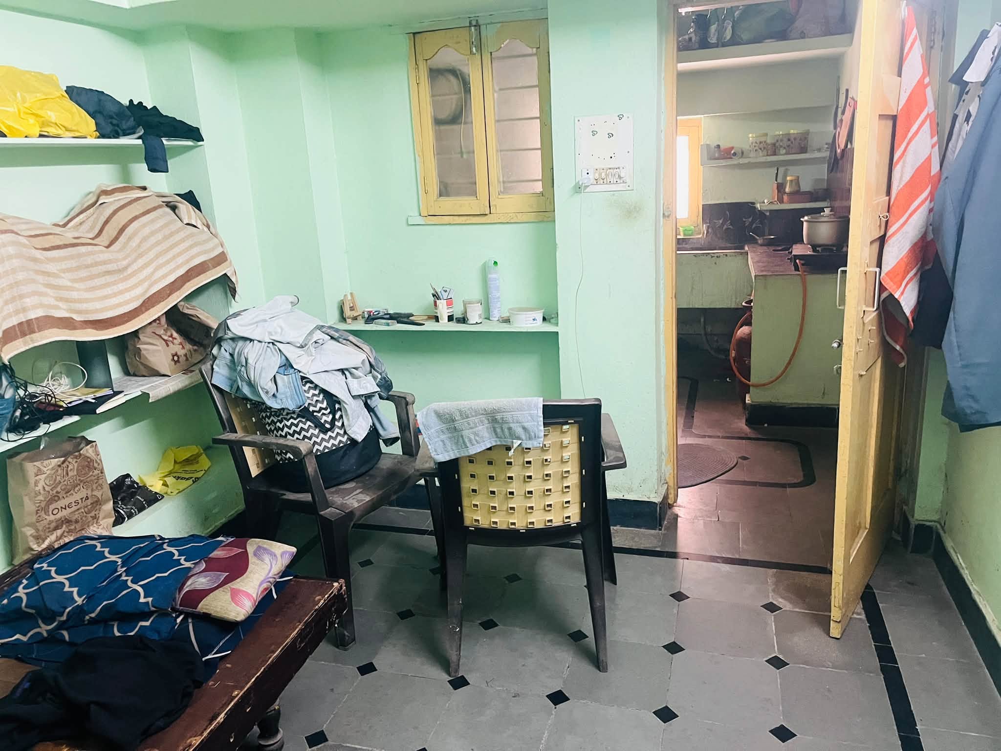 Room for rent in Begumpet