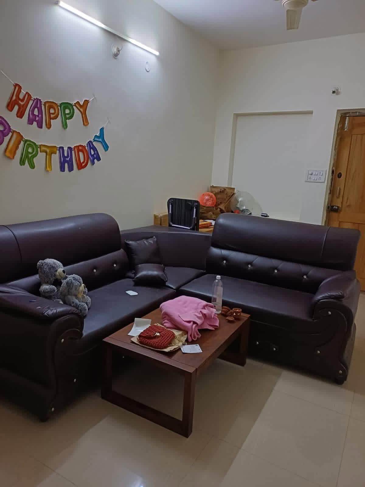 Room for rent in Green Space Residency Patrika Nagar