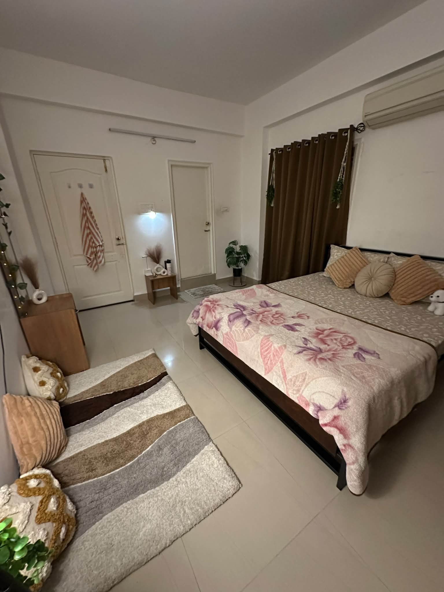 Room for rent in Madhapur