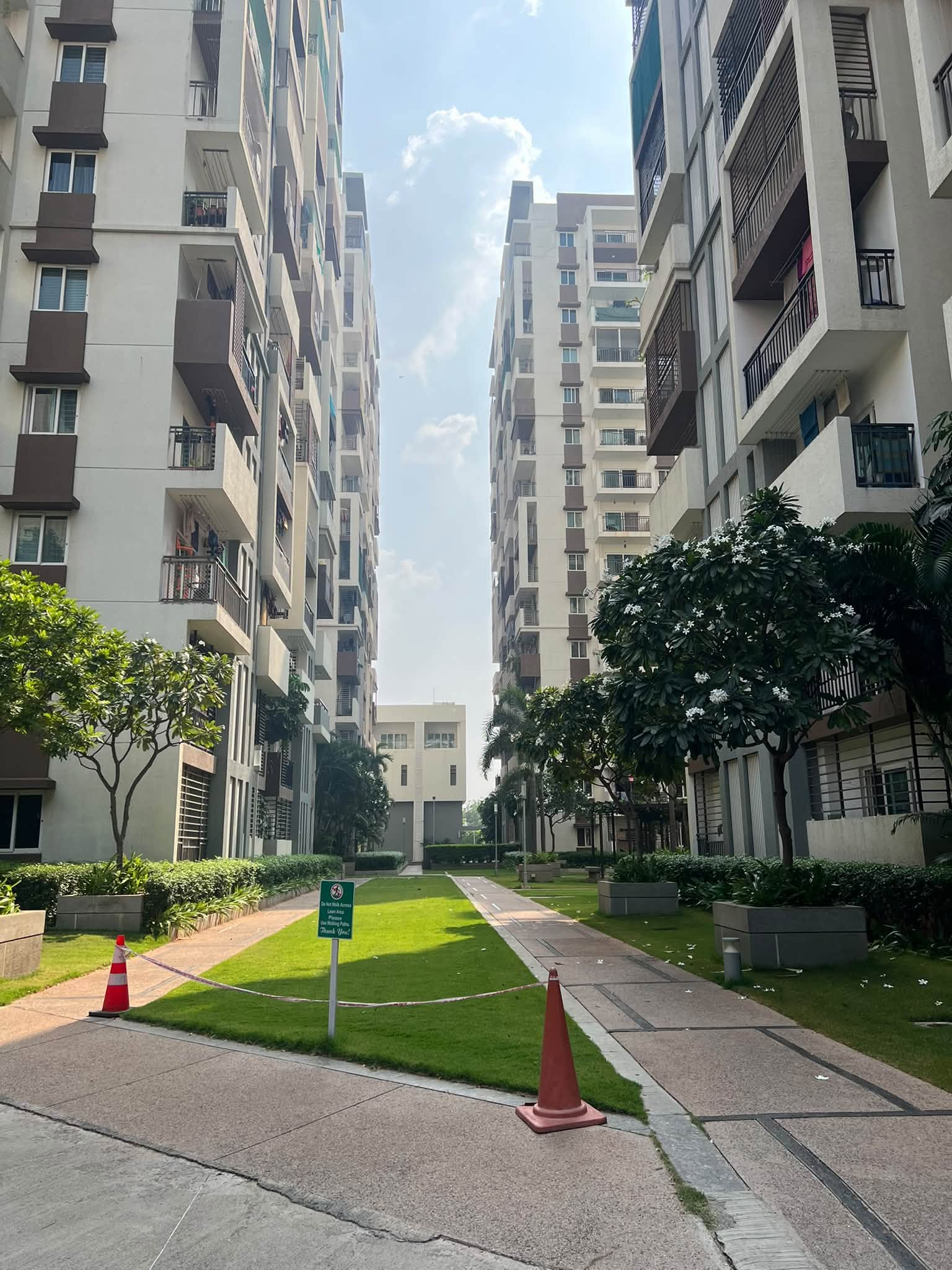 Room for rent in Aparna Cyberlife Nallagandla