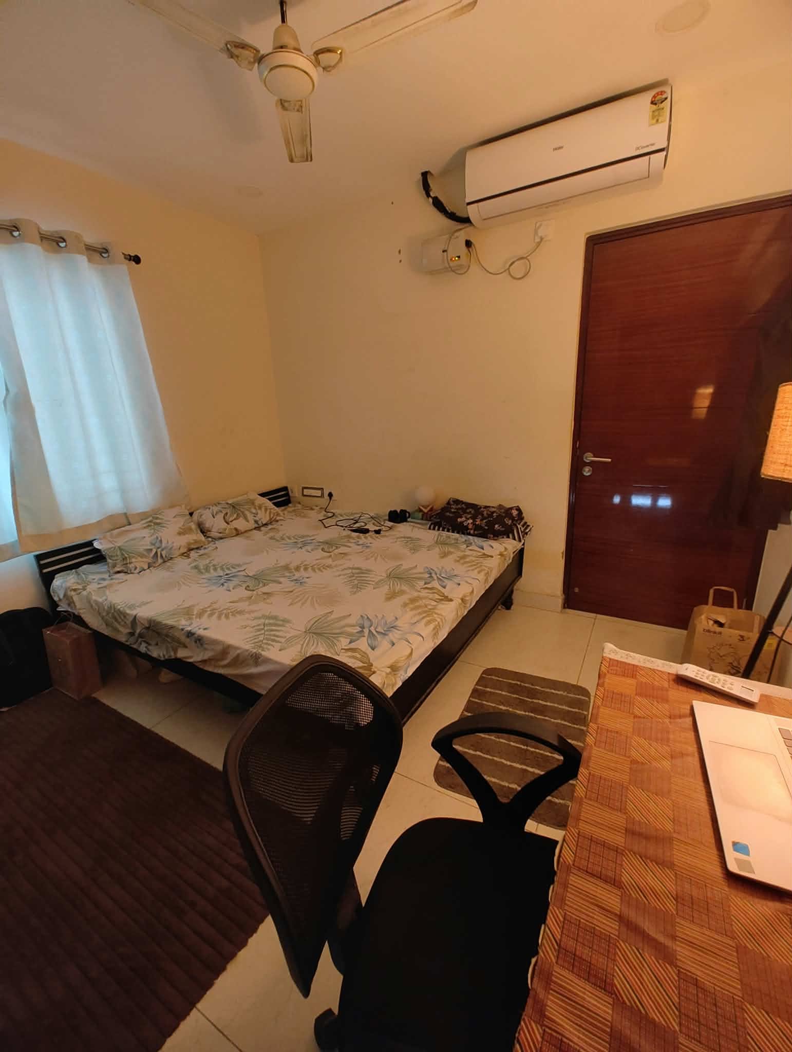 Room for rent in Vasavi GP Trends Financial District