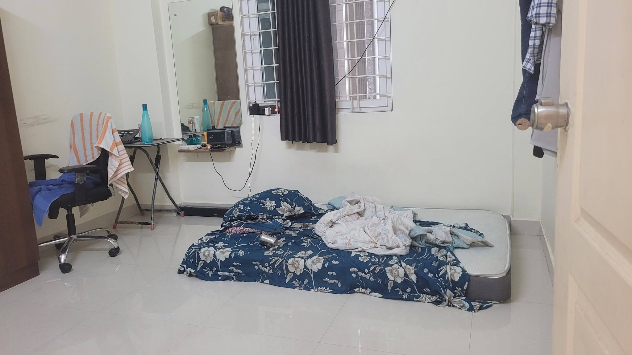 Room for rent in Kondapur