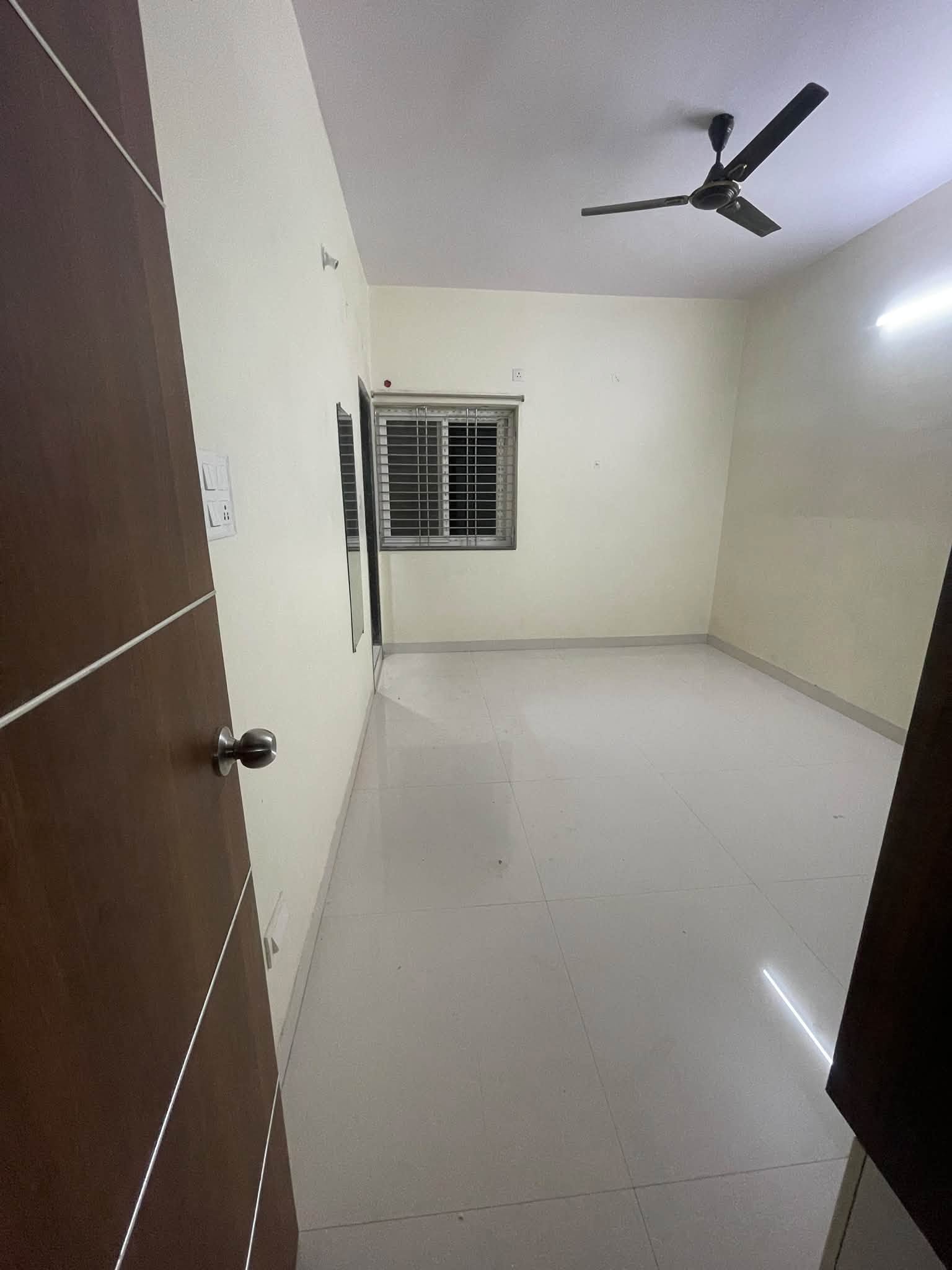 Room for rent in Alkapuri, Manikonda
