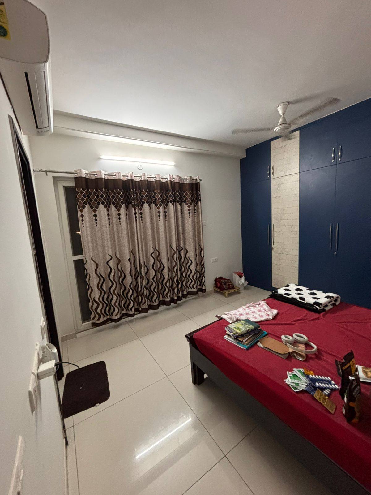 Room for rent in Rajapushpa Regalia Kokapet
