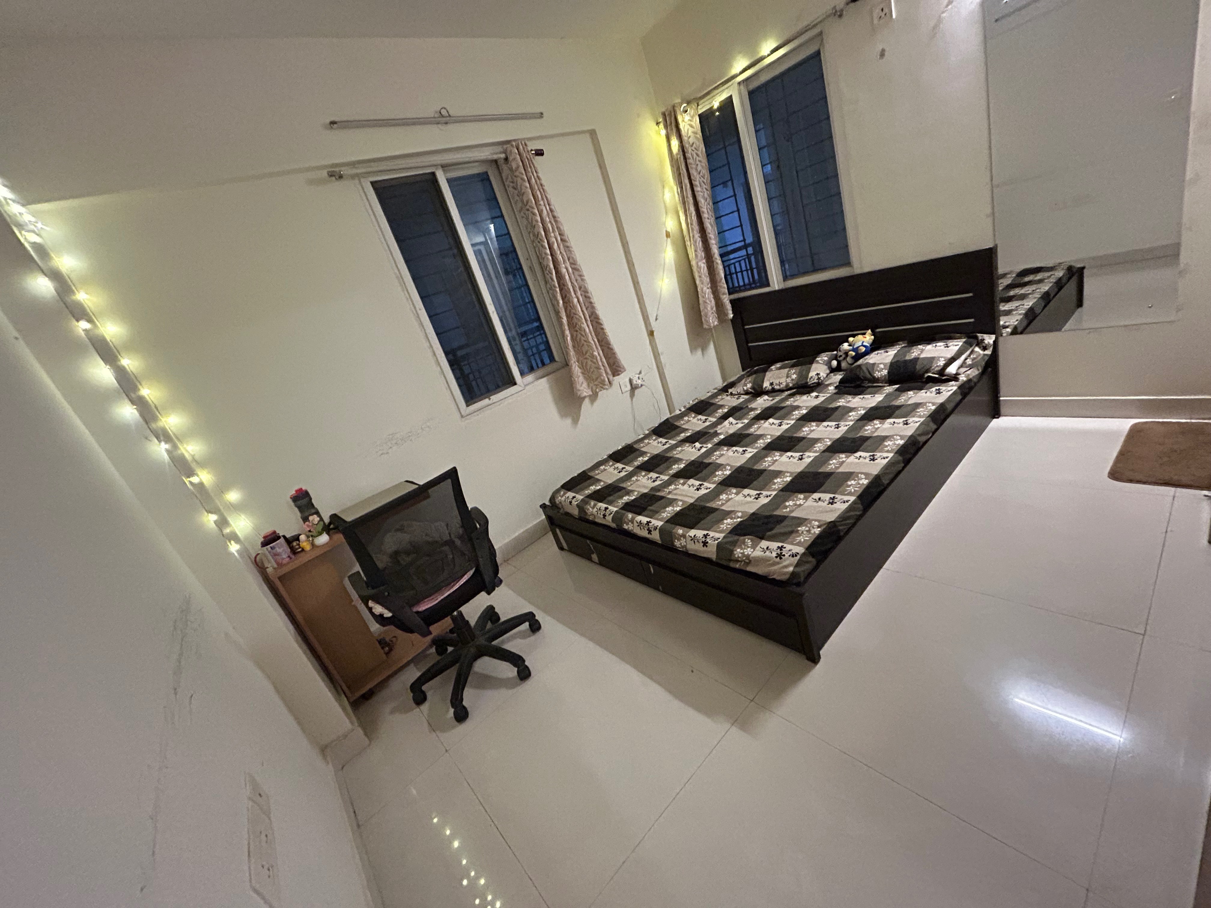 Private room for rent in Confident Leo, Sarjapur Road Carmelaram, Bengaluru, Karnataka, India